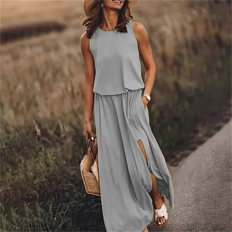Abito Lungo Fluido con Spacco Laterale – Eleganza Estiva